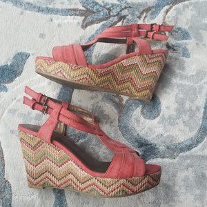 Coral wedge sandals, St. John's Bay, Size 8